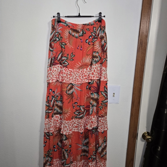 FARM Rio Dresses & Skirts - Pre-loved FARMRIO multicolored Layered Ruffles Maxi Skirt Sz Small